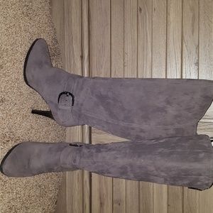 Gray tall heel dress boot